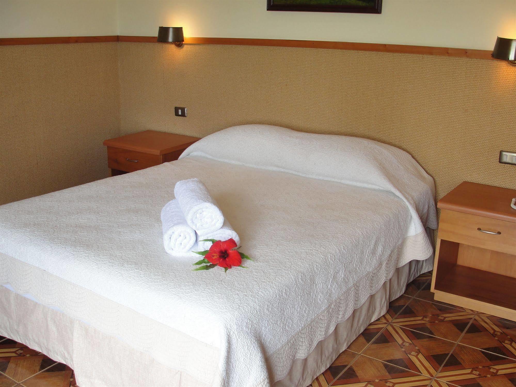 Iorana Isla De Pascua Hotel هانجا روا المظهر الخارجي الصورة
